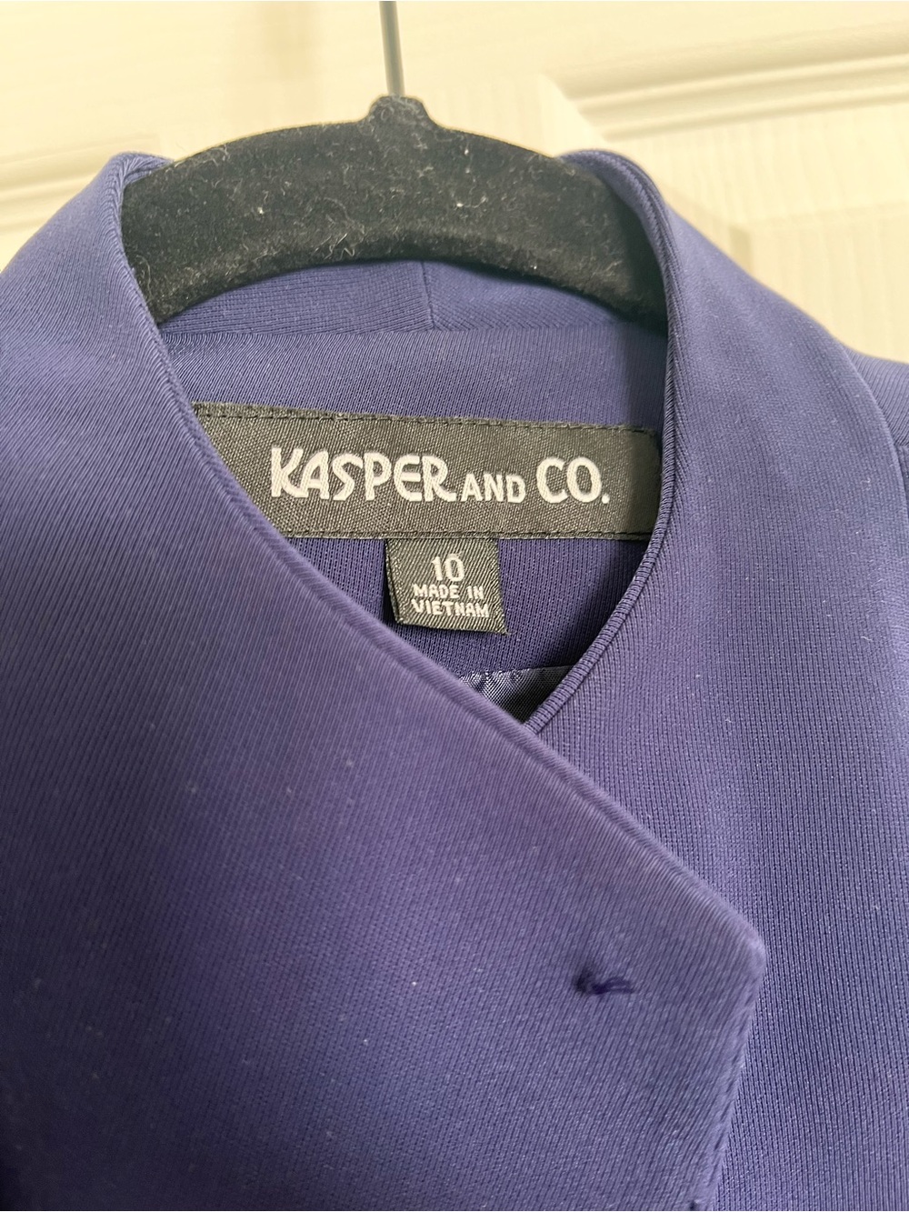 Kasparov and Co Women’s Navy blazer